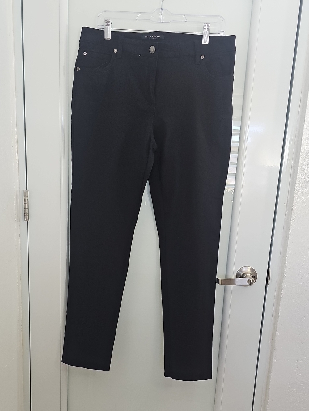 Zac & Rachel Straight Leg Womens Size 14 Black Zipper Clousure.